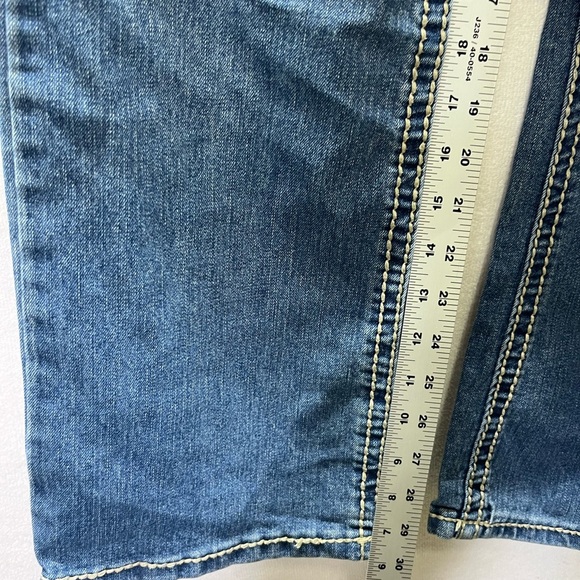 Nine West Flap Pocket Straight Leg Jeans Womens 10 Blue Denim Wide stitch 2561 - Picture 8 of 11